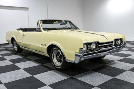 Photo 1 for 1967 Oldsmobile Cutlass