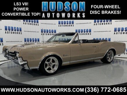 Photo 1 for 1967 Oldsmobile Cutlass