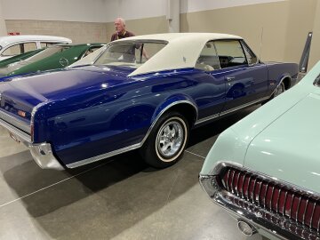 1967 Oldsmobile Cutlass Supreme Coupe