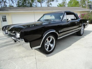 1967 Oldsmobile Cutlass Supreme