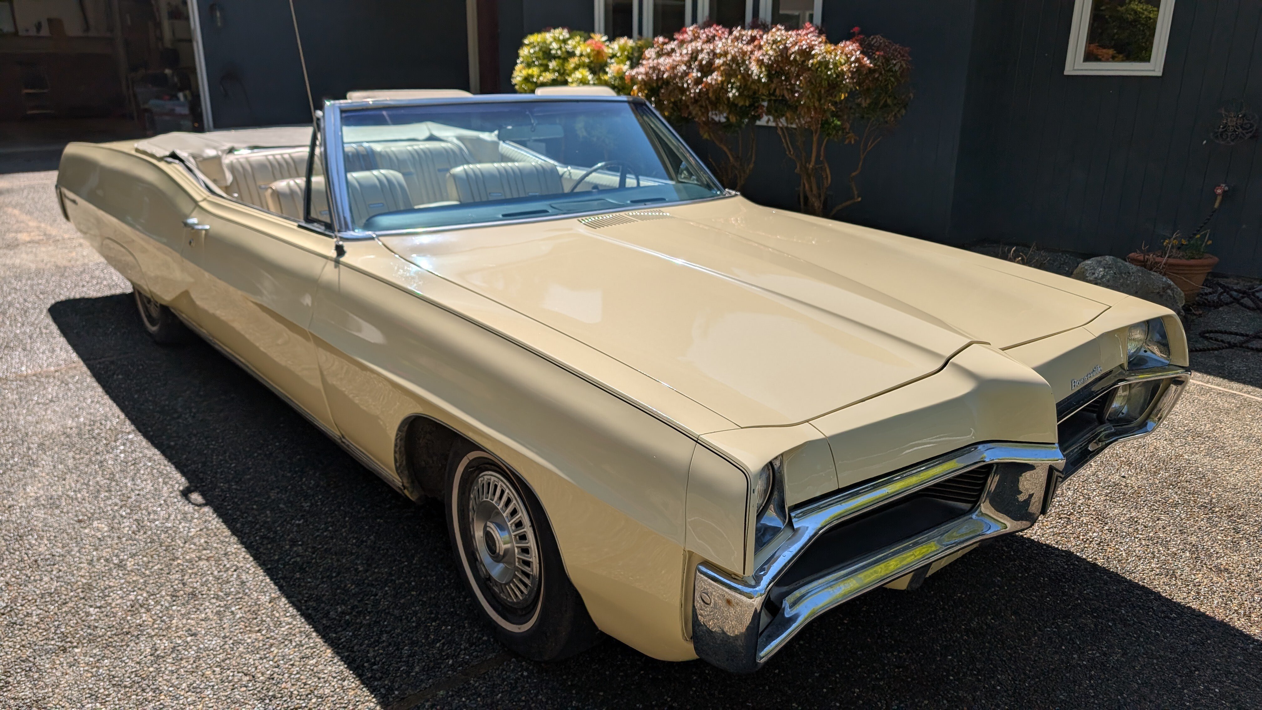 1967 Pontiac Bonneville Convertible