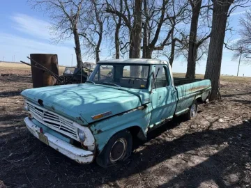 1968 Ford F100 2WD Regular Cab
