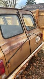 Thumbnail Photo 3 for 1969 Chevrolet Suburban
