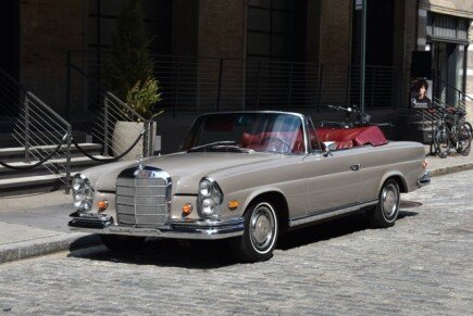 Photo 1 for 1969 Mercedes-Benz 280SE