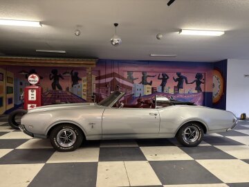 1969 Oldsmobile Cutlass Supreme Convertible