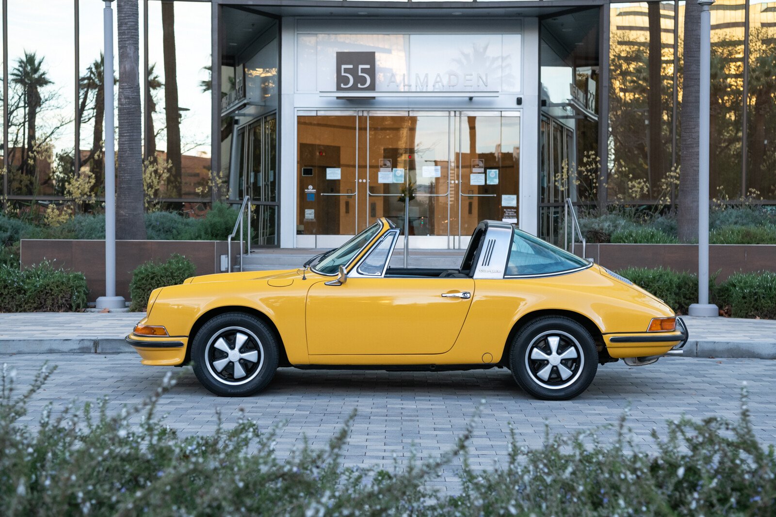 1969 912