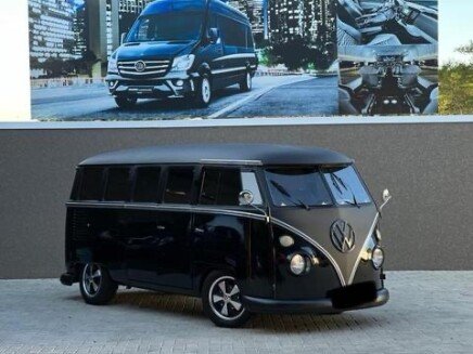 Photo 1 for 1969 Volkswagen Vans