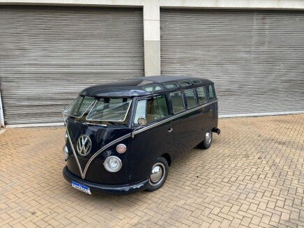 Photo 1 for 1969 Volkswagen Vans