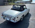 Thumbnail Photo 2 for 1970 Datsun 1600