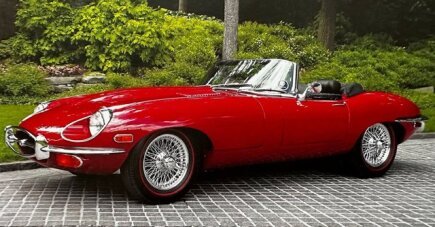 Photo 1 for 1970 Jaguar XK-E