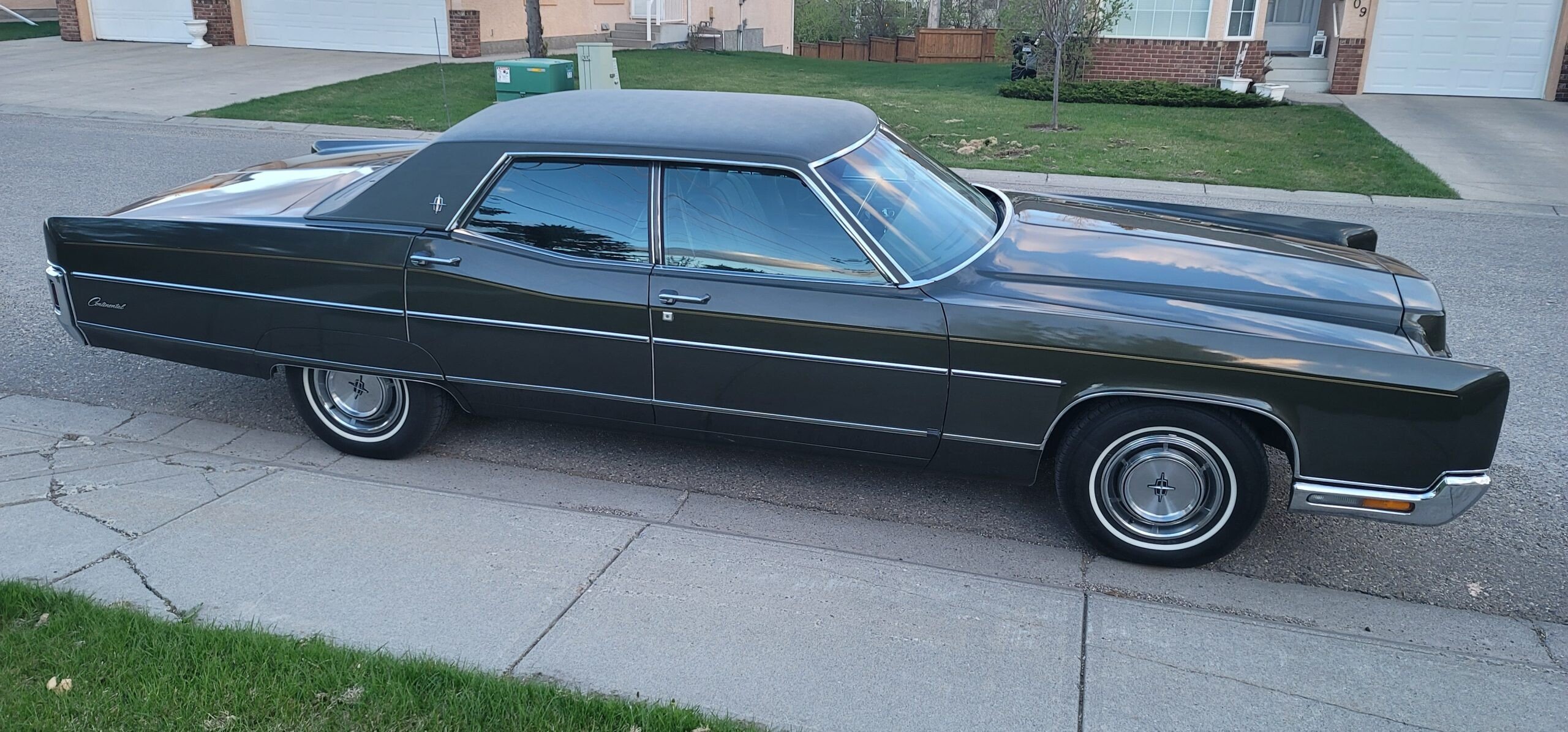 1970 Lincoln Continental Town Car