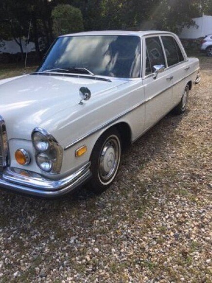 Photo 1 for 1970 Mercedes-Benz 280SE