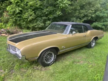 1970 Oldsmobile Cutlass Supreme Coupe