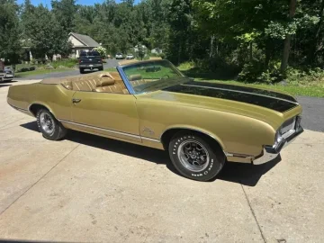 1970 Oldsmobile Cutlass Supreme Coupe