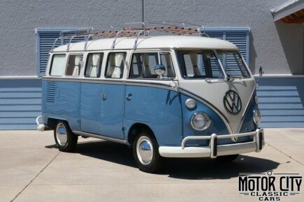 Photo 1 for 1970 Volkswagen Vans