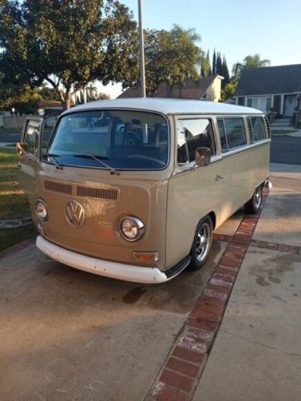 Photo 1 for 1970 Volkswagen Vans