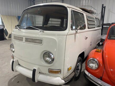 Photo 1 for 1970 Volkswagen Vans