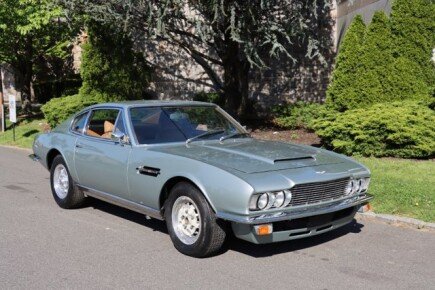 Photo 1 for 1971 Aston Martin DBS