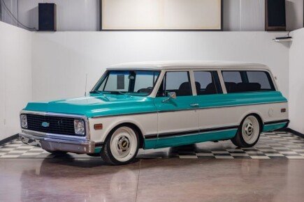 Photo 1 for 1971 Chevrolet Suburban