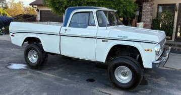 1971 Dodge D/W Truck