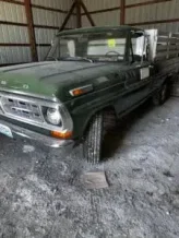 1971 Ford F250 2WD Regular Cab