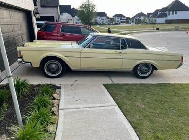 1971 Lincoln Continental