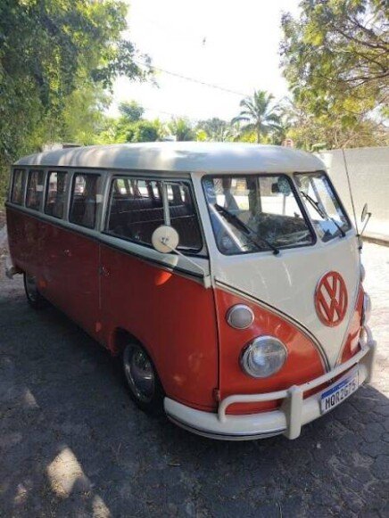 Photo 1 for 1971 Volkswagen Vans