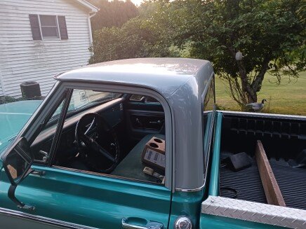 Photo 1 for 1972 Chevrolet C/K Truck Cheyenne for Sale by Owner
