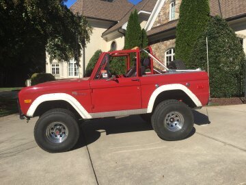 1972 Ford Bronco 2-Door