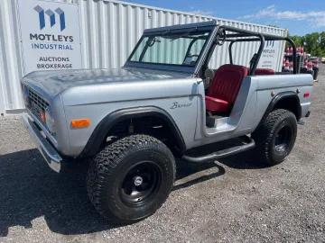 1972 Ford Bronco 2-Door