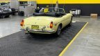 Thumbnail Photo 2 for 1972 MG MGB