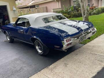 1972 Oldsmobile Cutlass Supreme Convertible