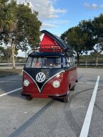 Thumbnail Photo 1 for 1972 Volkswagen Vans