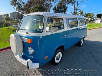 1972 Volkswagen Vans