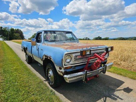 Photo 1 for 1973 Dodge D/W Truck