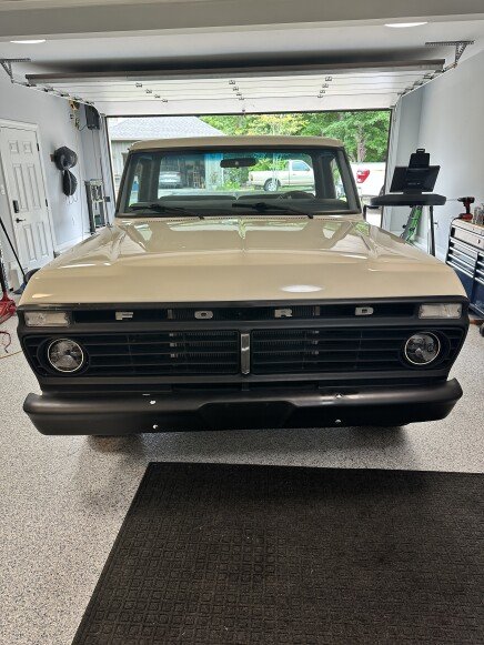 Photo 1 for 1973 Ford F100 2WD Regular Cab for Sale by Owner