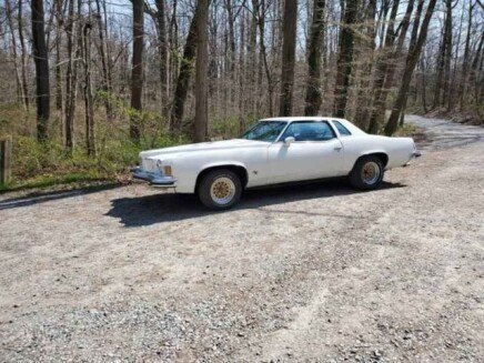 Photo 1 for 1973 Pontiac Grand Prix