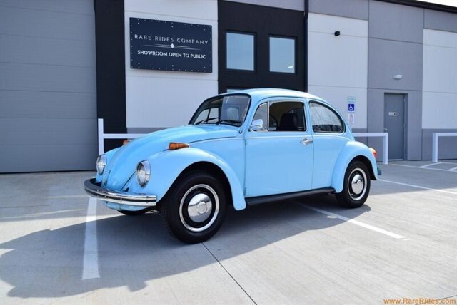 洋書 CLASSIC VOLKSWAGENS mqdefault.jpg