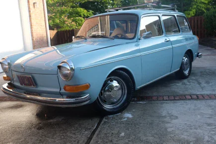 Photo 1 for 1973 Volkswagen Squareback for Sale by Owner