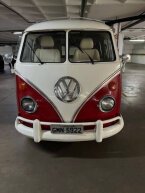 Thumbnail Photo 2 for 1973 Volkswagen Vans