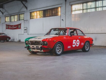 Photo 1 for 1974 Alfa Romeo 2000