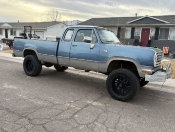 1974 Dodge D/W Truck