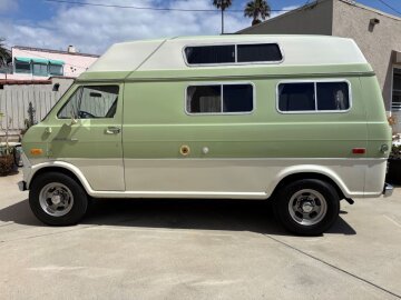 1974 Ford E-300