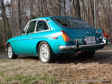 1974 MG GT