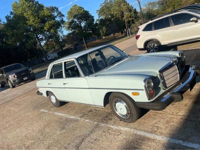 1974 Mercedes-Benz 240D