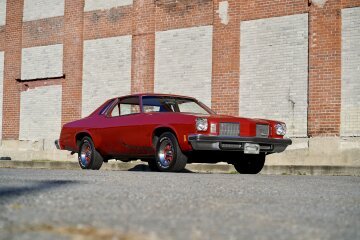 1974 Oldsmobile Cutlass Supreme Classic Coupe