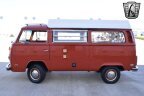 Thumbnail Photo 2 for 1974 Volkswagen Vans