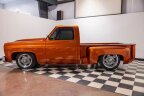 Thumbnail Photo 2 for 1975 Chevrolet C/K Truck