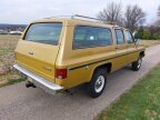 Thumbnail Photo 2 for 1975 Chevrolet Suburban
