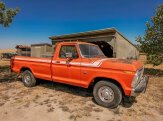 1975 Ford F100 2WD Regular Cab